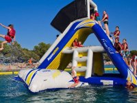  Toboggan gonflable dans le parc aquatique 