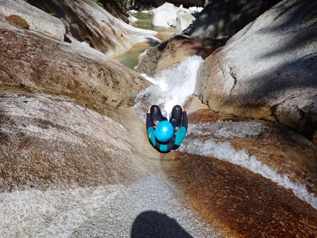 Oxygen Canyoning no vale de Ossau de meio dia