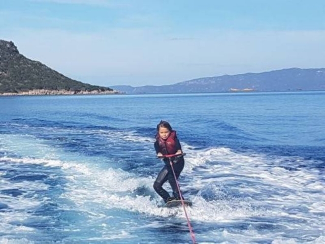 Lição de Wakeboard no Golfo de Valinco 30 min