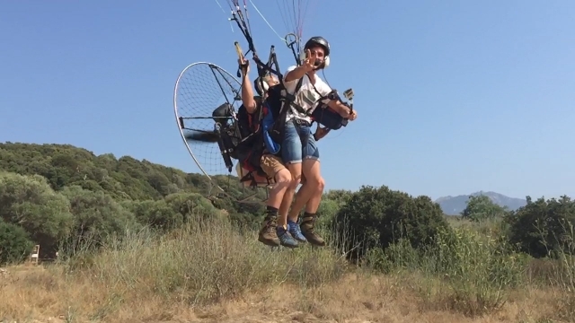 Vuelo en paramotor en Olmeto - 1000m