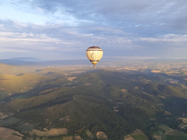 Vuelo dúo en globo aerostático en Provenza - 1 hora