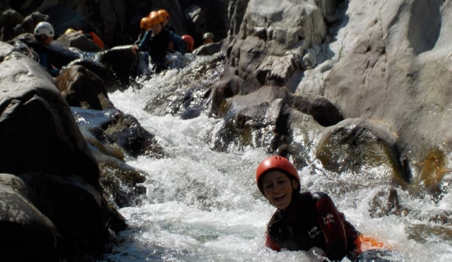 苏西峡谷 (Canyon du Soucy) 水上徒步 - 3 小时