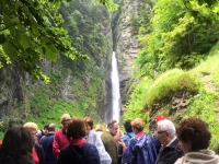  Besuch des Wasserfalls 