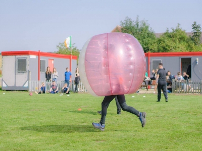 Bubble-Football-Spiel für Gruppen auf der Moor Farm 1,5 Stunden
