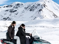 On a snowmobile through Valle de Boi 