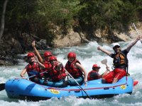  Traveling on the raft with the monitor