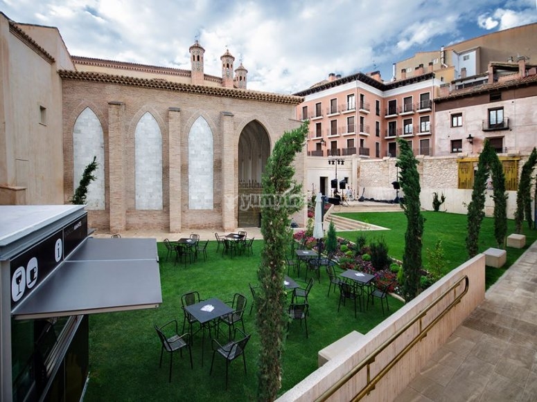 Interior de la Fundación Amantes de Teruel con arquitectura e historia
