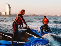 Circuito en moto de agua por el Puerto Olímpico