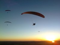  Participe da aventura do paramotor 