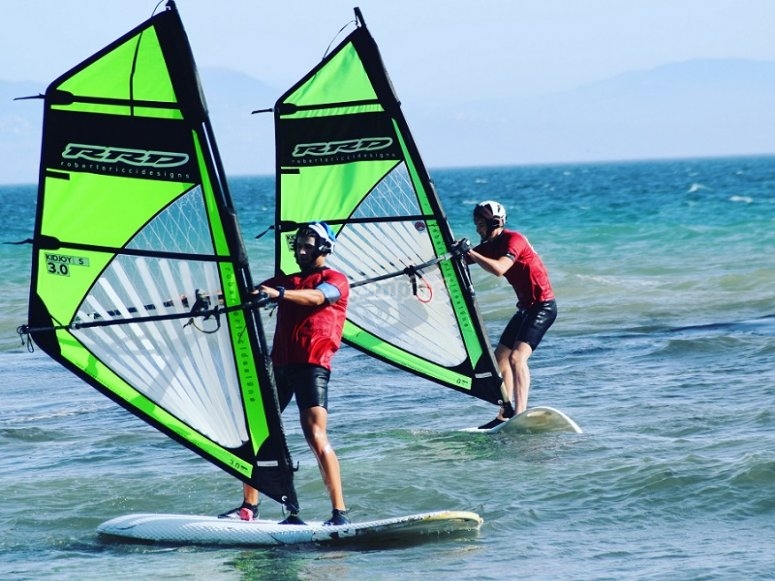Alquiler equipo windsurf principiante Tarifa 1 día desde 49€