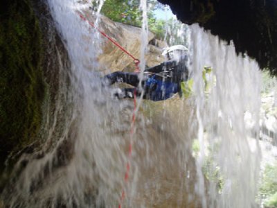 Montagne et Rivière Canyoning