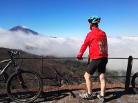  Contempler le paysage volcanique 