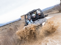  Family route in a Laguna de Lor buggy 