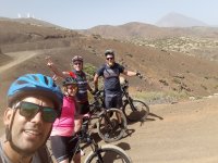  Guiding the group of cyclists in Tenerife 