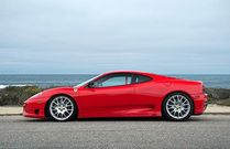 Guidare una Ferrari