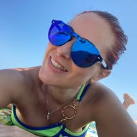 María